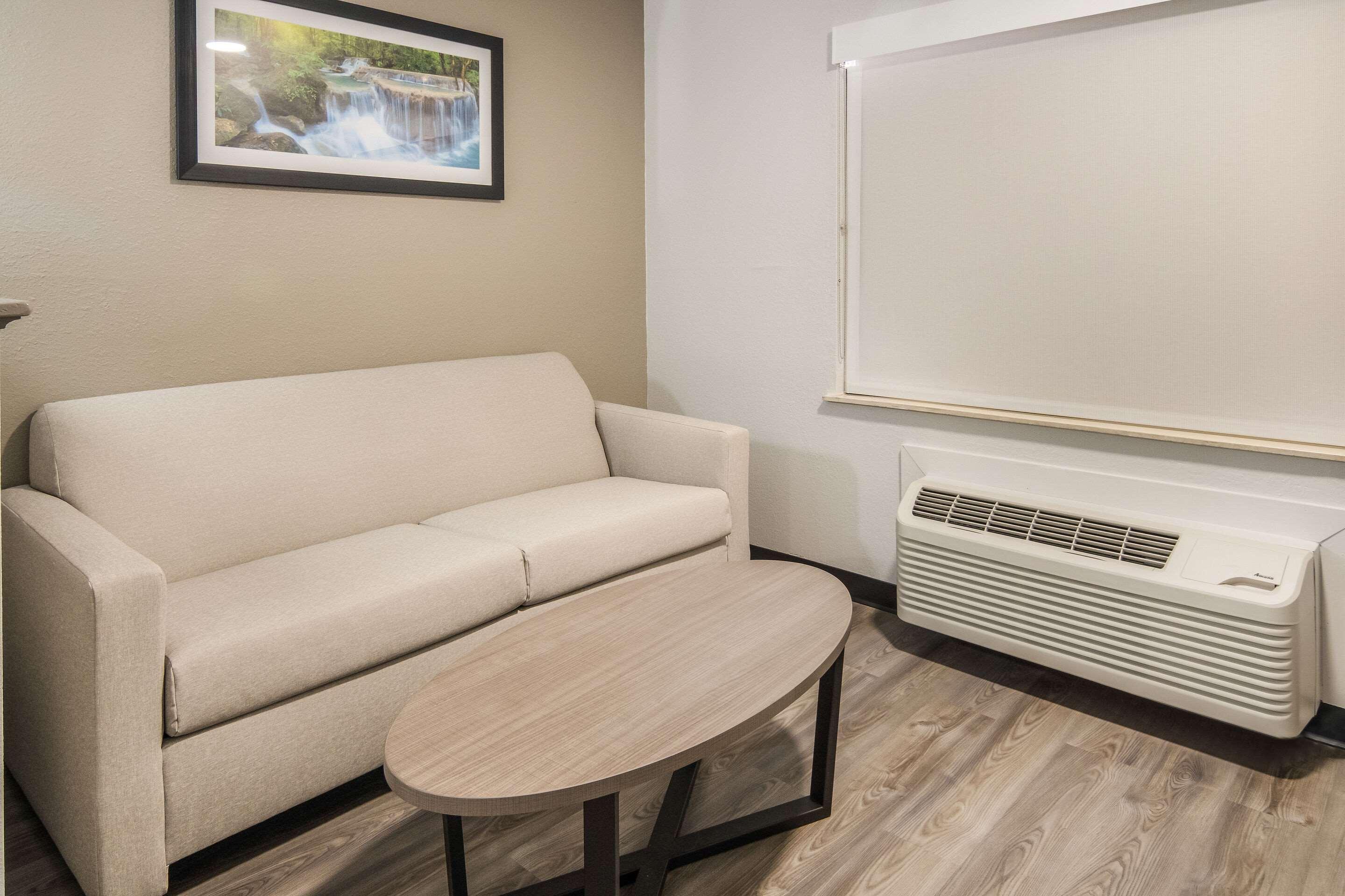 Quality Inn & Suites フォートワース エクステリア 写真